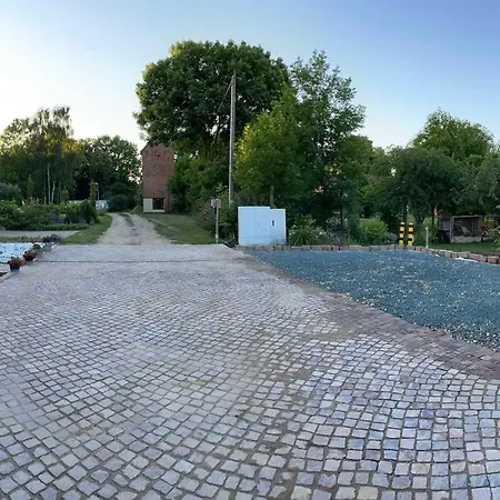 农家乐 Ferienresidenz Glueck Auf Dem Lande Im Ostseeland *