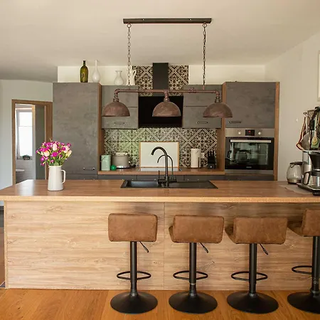 Farma Ferienresidenz Glueck Auf Dem Lande Im Ostseeland