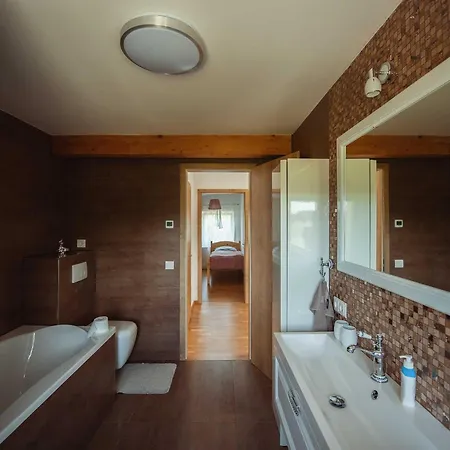 Ferienresidenz Glueck Auf Dem Lande Im Ostseeland * Buttelkow