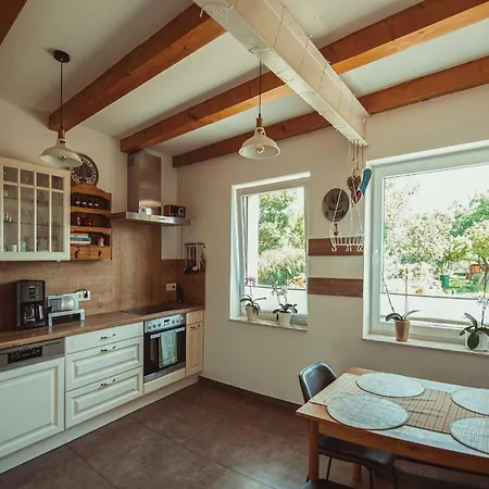 Farma Ferienresidenz Glueck Auf Dem Lande Im Ostseeland Buttelkow